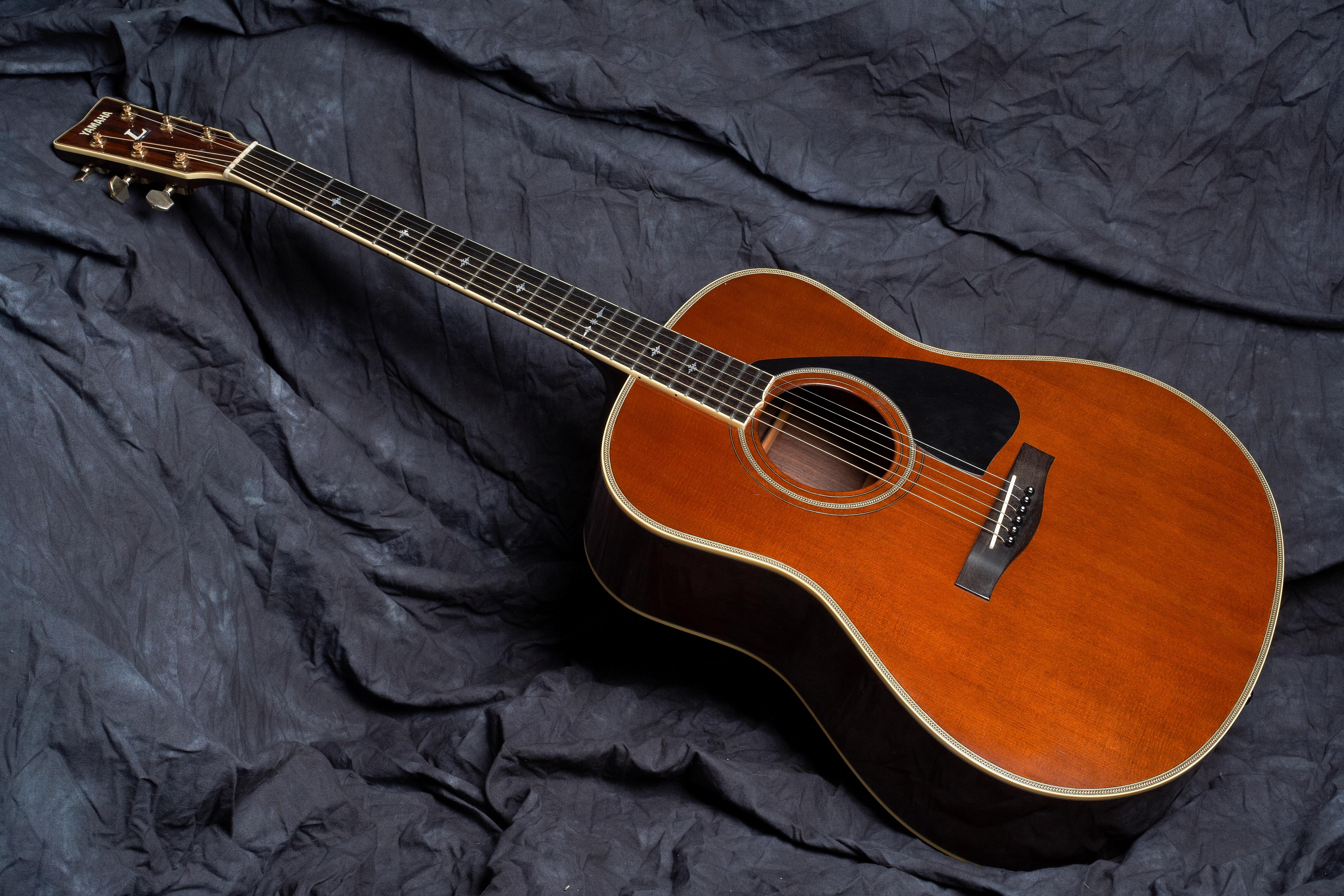 【希少】YAMAHA　LL-8MJ Acoustic Guitar Yamaha LL-8MJ Traditional Artist Model Sunburst